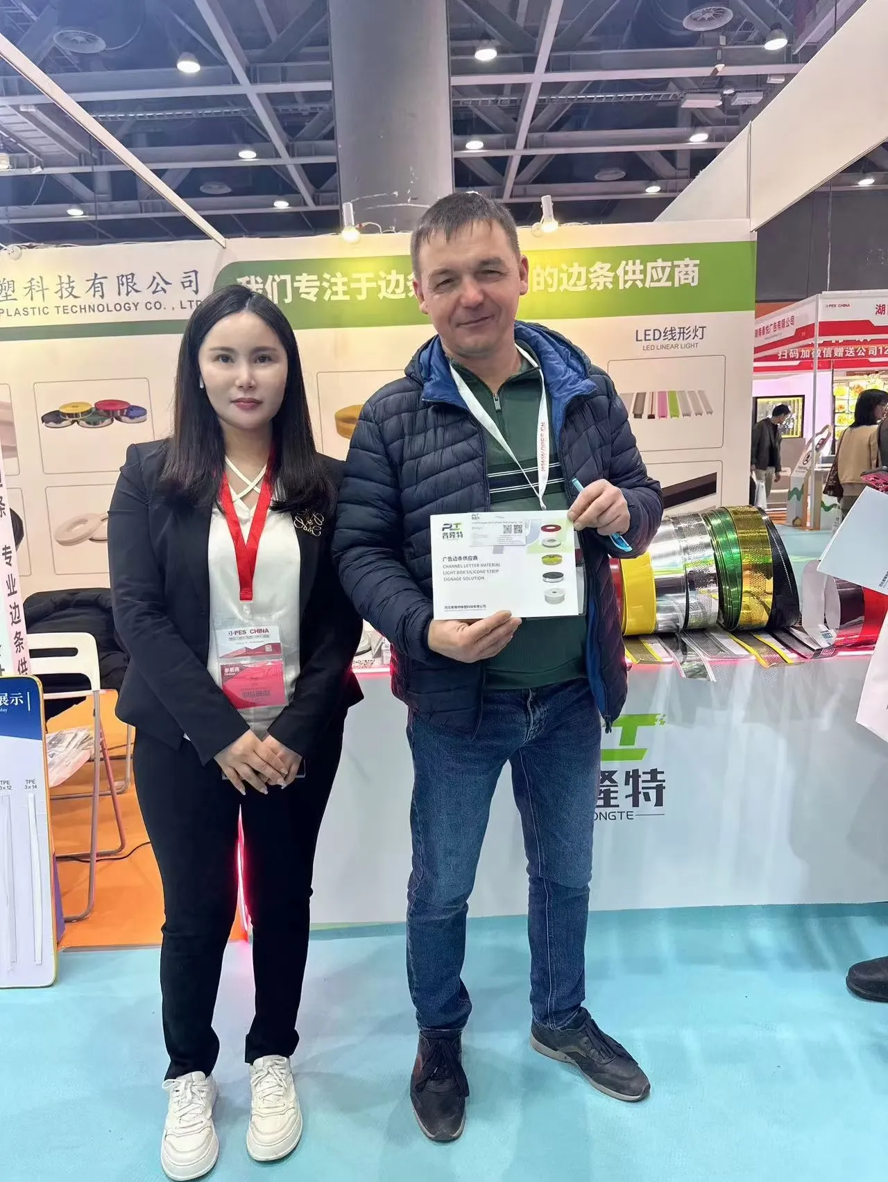 LED Neon Flex Pink Neon Light Strip 12V Waterproof Silicone LED Neon Rope Light for Kitchen Bedroom Indoor Outdoor Decoration